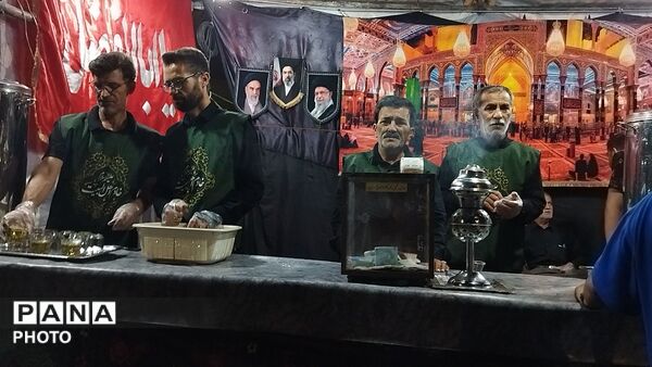 موکب خیمه العباس در دومین شب از ماه محرم ۱۴۰۵ 