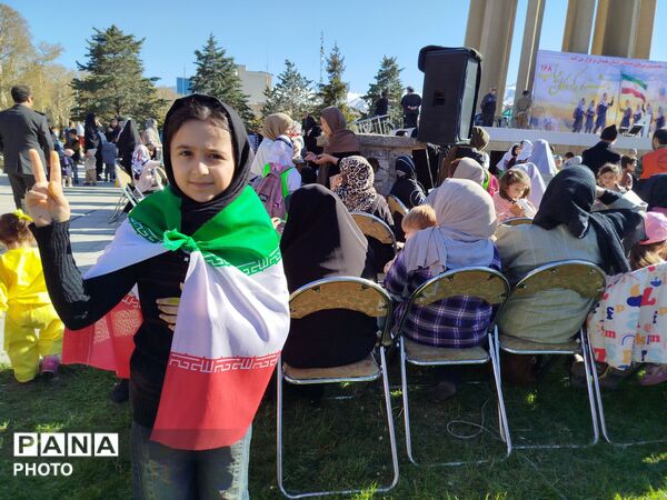 یادبود شهدای میناب
