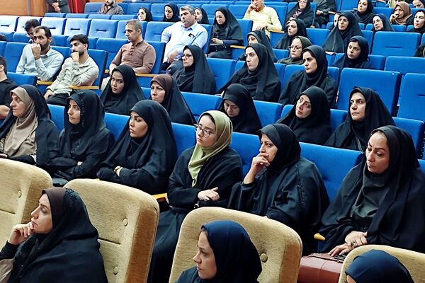 برگزاری جلسه مشاوره و پیشگیری از آسیب های اجتماعی در کانون ملائک شهرستان قرچک