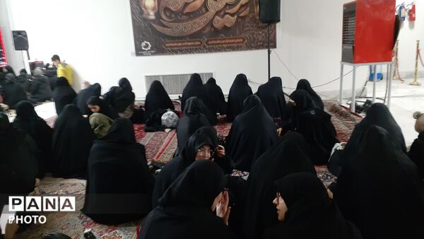  مراسم احیا بیست و سومین شب قدر در فرهنگسرای سیمرغ 