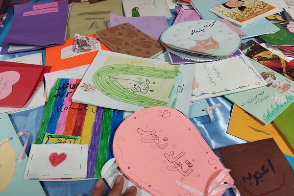 برپایی نمایشگاه کتاب و کتابخوانی به همت دانش‌آموزان مدارس ناحیه دو شهرری 