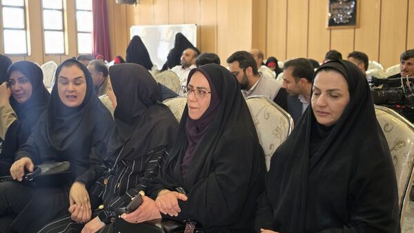  مراسم کلنگ‌زنی همزمان دو پروژه آموزشی در ناحیه چهار اصفهان