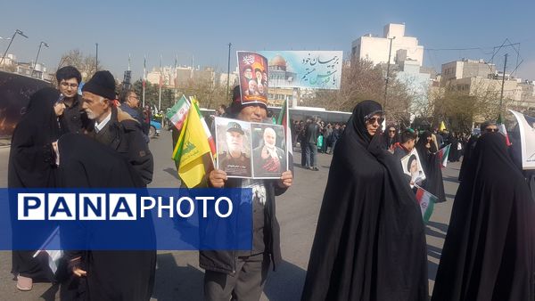 حضور پرشور و کوبنده مردم مشهد در راهپیمایی روز قدس