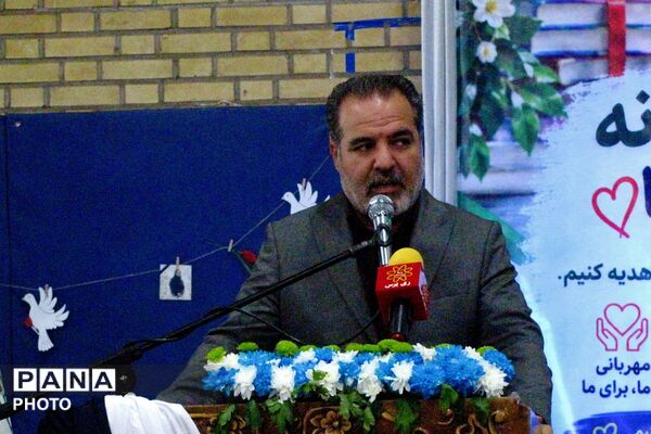 رزمایش کمک‌های مومنانه و طرح همکلاسی مهربان در ناحیه دو شهرری