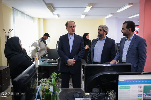 بازدید نایب رئیس مجلس شورای اسلامی از خبرگزاری پانا