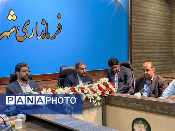 نشست هم‌اندیشی جوانان در شهرستان‌های فاریاب و کهنوج