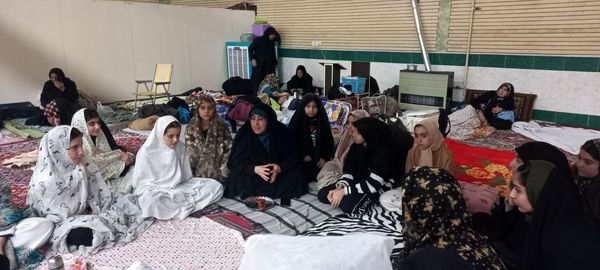 دروازه‌های آسمان بر معتکفین روز اول گشوده شد