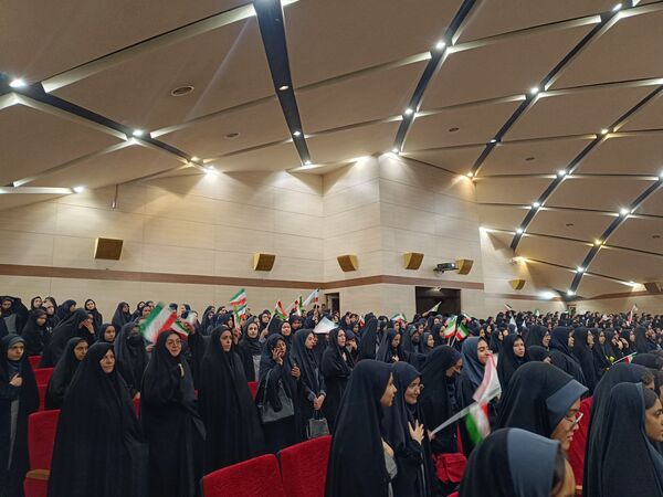 برگزاری اختتامیه دهمین دوره جشنواره فرهنگی هنری یاران شیدایی