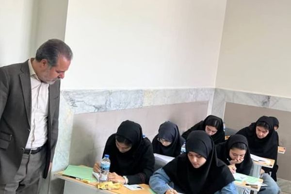 بازدید از حوزه امتحانات ورودی مدارس دخترانه و پسرانه نمونه دولتی در شهرری