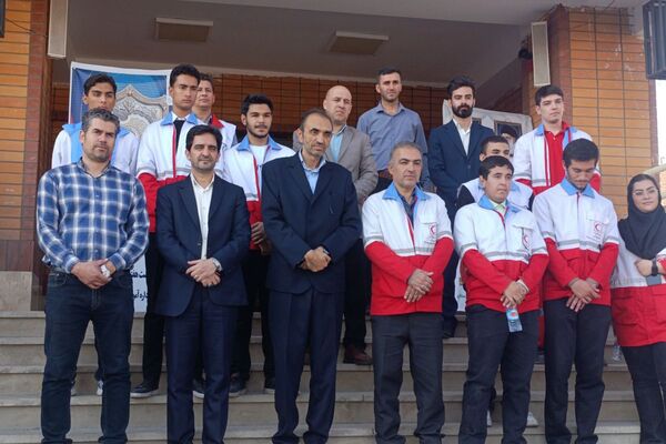 مراسم پدافند غیرعامل در دبیرستان بشارت بهارستان‌دو 