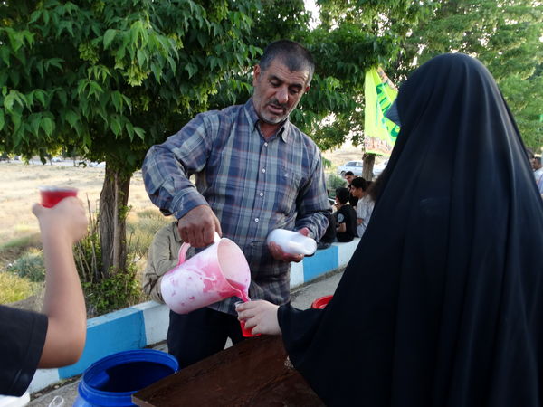 بازسازی صحنه عیدغدیر در شهر گهرو