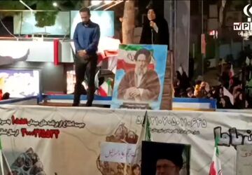 رجزخوانی نماینده دختران خبرنگار پانا در تجمعات شبانه کاشمر