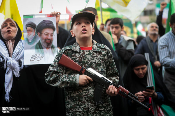 اجتماع بزرگ «ایران امام رضا»