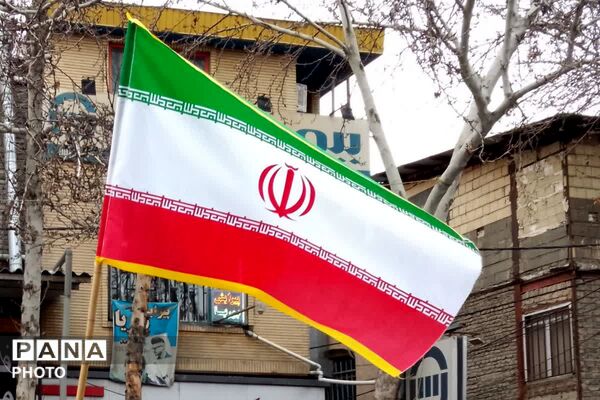 بیعت با سومین امام انقلاب در رودهن 