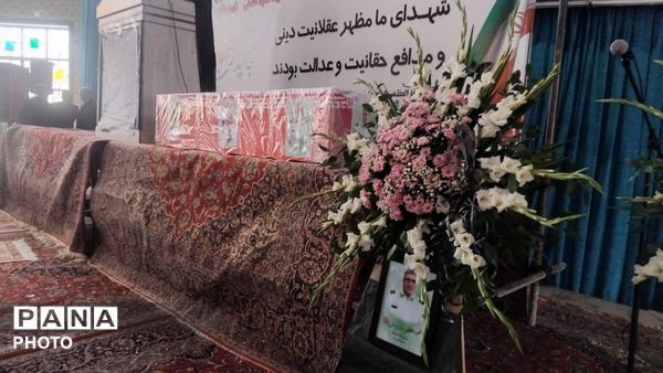 وداع باشکوه با سه قهرمان دلفانی 