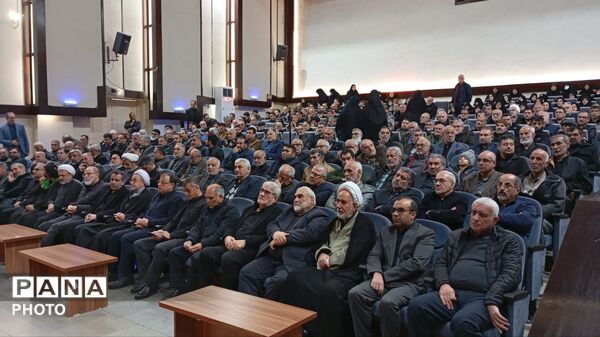قلب فرهنگیان در ماتم امام قائد شهید