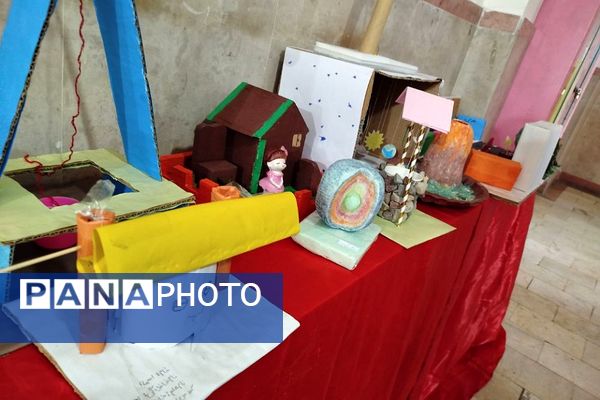 نمایشگاه طرح جابرابن حیان دربهارستان ۲