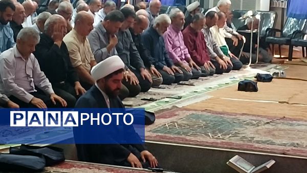اقامه نماز جمعه همزمان با روز خبرنگار
