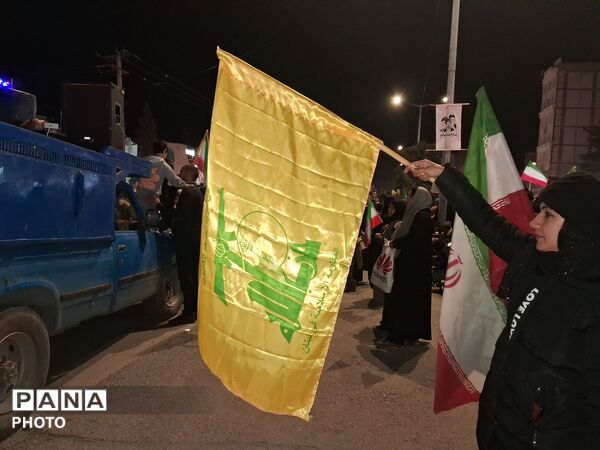 اجتماع مردمی در بیست و چهارمین شب در حمایت از جبهه حق در بلوار فضل نیشابور