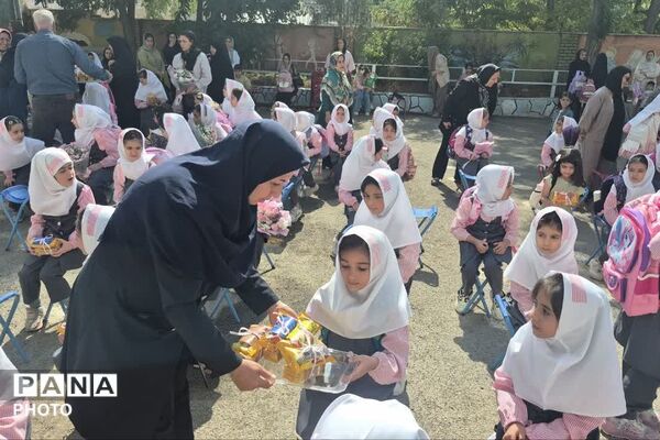 طنین زنگ مهر در مدارس فیروزکوه