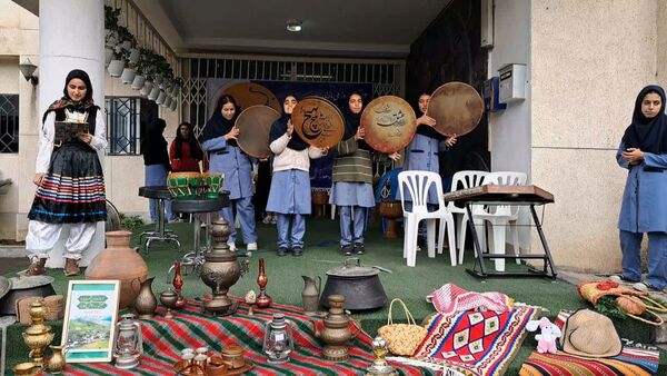 طلوع فرهنگ مازندران در دبیرستان شهید بهداشت قائمشهر