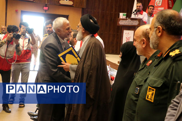 یادواره «سرو سرخ» گرامیداشت ۱۴۰ امدادگر شهید استان قم-2