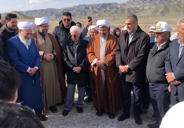  آئین کلنگ زنی و احداث مدرسه شش کلاسه