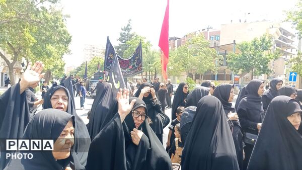 عزاداری مردم بلوار توس مشهد