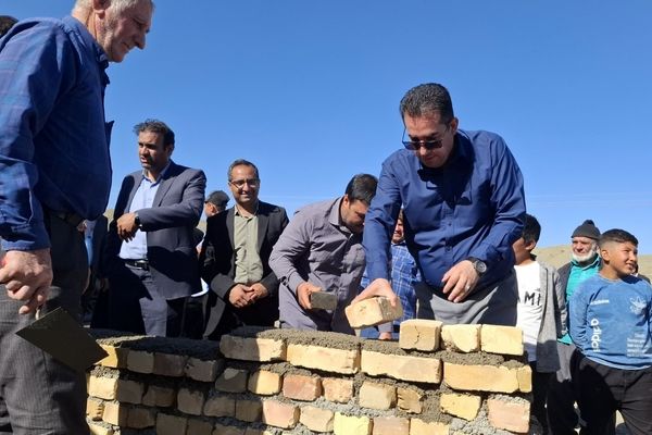 برگزاری آیین خشت گزاری طرح مدرسه اولیا 