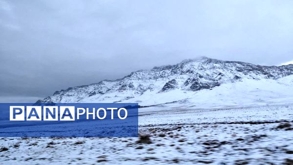 بارش اولین برف پاییزی در روستای نورآباد شازند