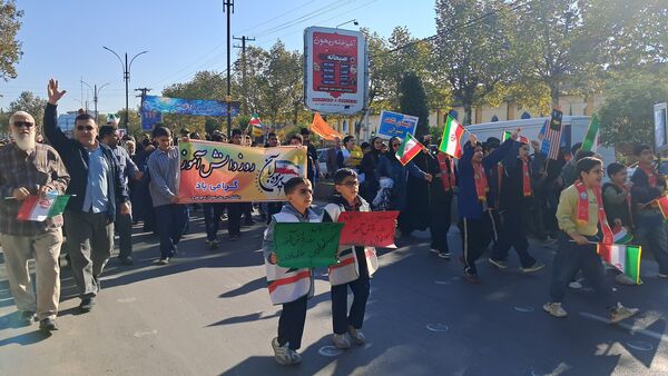 پیشتازان، طلایه‌داران شور ۱۳ آبان قائمشهر