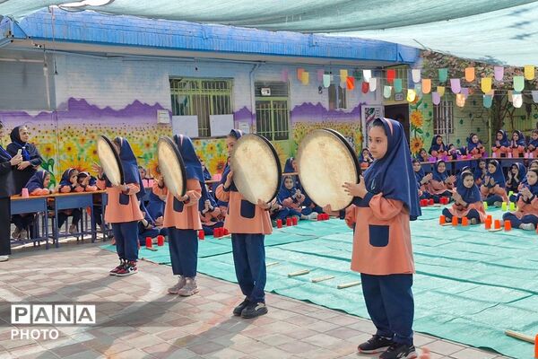 افتتاح طرح «شمیم و سپاس» در دبستان عطر دانش قرچک