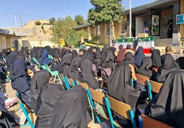 آغاز سال تحصیلی جدید در دبیرستان پیروزی منطقه بزینه‌رود