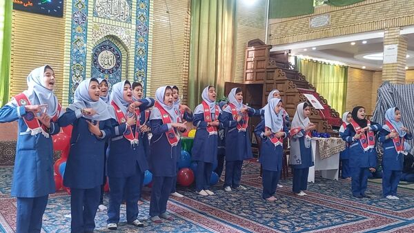 جشن باشکوهی به مناسبت ایام الله دهه  فجر در حسینیه شهر بار