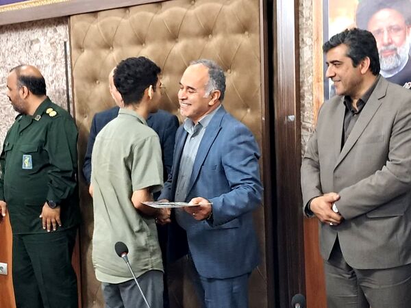 تجلیل از افتخار آفرینان مسابقات جهانی رباتیک در فریدونکنار 