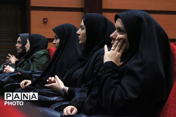 آیین اختتامیه طرح‌ها و برنامه‌های آموزشی بهارستان‌دو