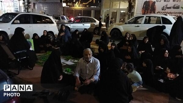 سفره حضرت رقیه در دل مراسم شب دوم محرم در بلوار فضل نیشابور 