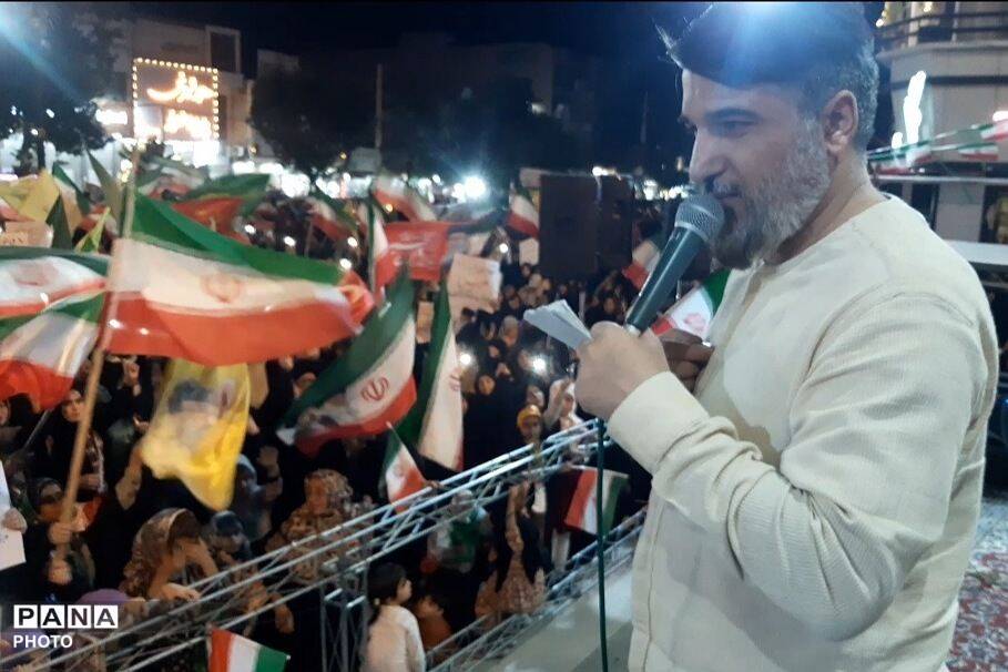 بیداری در دل شب؛ همصدایی برای وطن