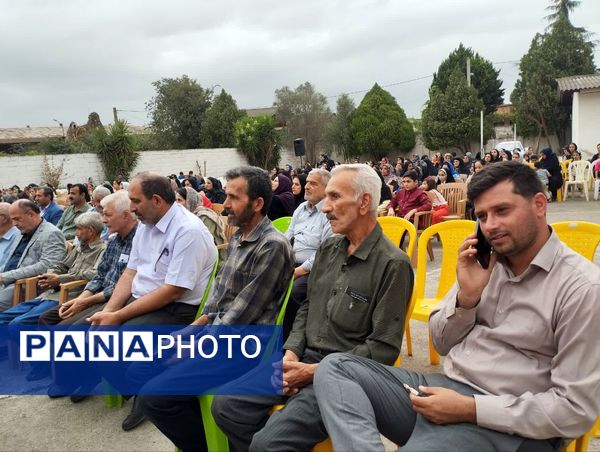 آیین کلنگ‌زنی دبستان ۱۲ کلاسه شهید ولی‌زاده سورک در شهرستان میاندورود 