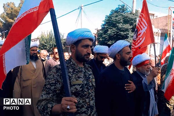 رزمایش «جان‌فدای ایران» با مشارکت گسترده مردم و نیروهای مسلح

