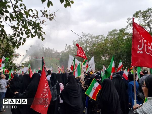 اصفهان در مسیر «جان‌فدا»؛ از میدان آزادی تا گلستان شهدا