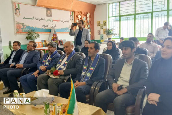 افتتاح نخستین گلخانه دانش‌آموزی مدرسه شهید رئیسی؛ گامی نو به‌سوی آموزش مهارت‌محور