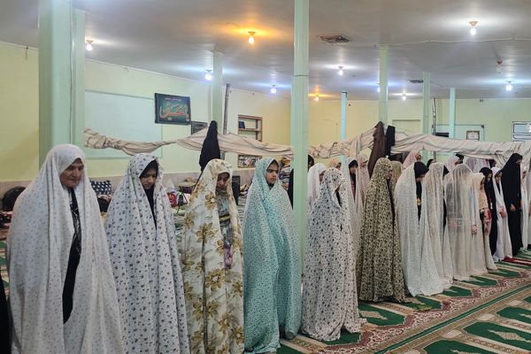 آغاز اعتکاف دانش‌آموزی و شور معنوی نوجوانان در فلارد