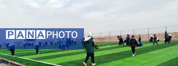 افتتاحیه چمن مصنوعی زمین فوتبال در شهرستان مه ولات
