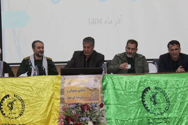 تجلیل از کارآفرینان ملکان در آیین هفته بسیج