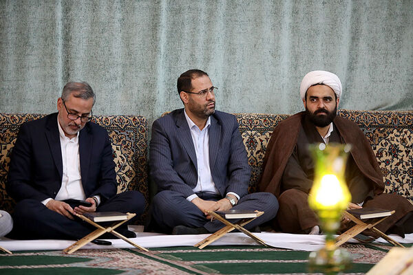 محفل انس با قرآن دانش آموزان و فرهنگیان برگزیده و نخبه قرآنی با حضور وزیر آموزش و پرورش