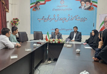 دانش‌آموزان بنابی مطالبات خود را مستقیم با مسئولان آموزش‌وپرورش مطرح کردند