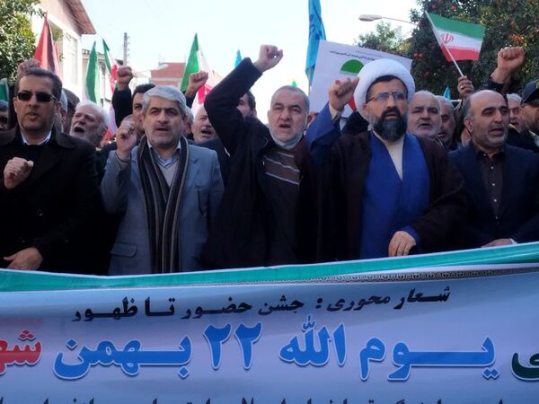 جشن تولد انقلاب اسلامی ایران در گلوگاه 