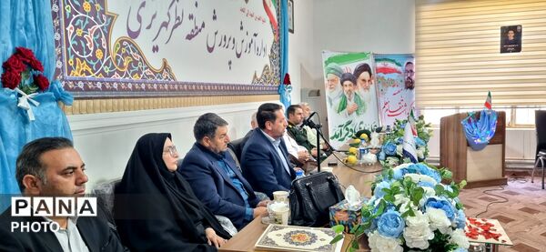 آیین باشکوه بزرگداشت مقام معلم در منطقه نظرکهریزی