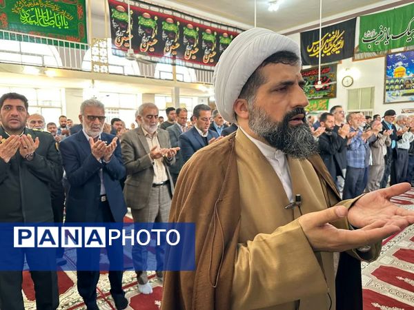 شکوه بندگی در نماز عید فطر گلوگاه